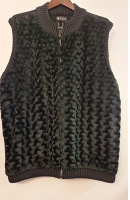 Chaleco Suéter MAGGIE BARNES Piel Sintética Para Mujer Plus 2X Acogedor Invierno Mafia Esposa Carrera Foto 1 de 4