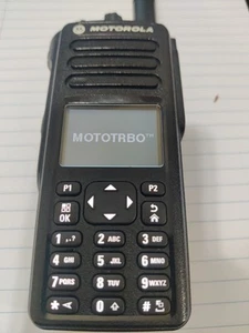Motorola Mototrbo XPR 7550e Portable (UHF). - Zdjęcie 1 z 8