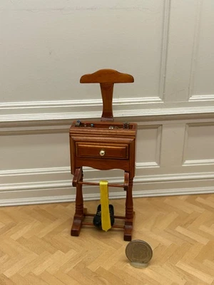 Dollhouse Miniature---Reutter Men's Dressing Valet---ESTATE--- - Image 1 of 4