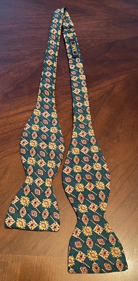 Pajarita de cuello XMI verde dorado rojo para hombre Foto 1 de 4