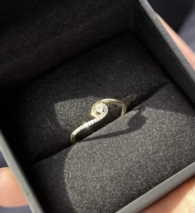 Diamond And Gold Ring - Picture 1 of 2