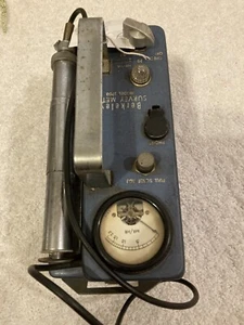 Berkeley Survey Meter model #2750. No Means To Test. No Apparent Damage. - Picture 1 of 12