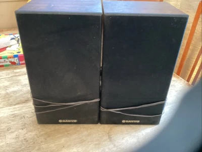 Altavoces Estantería Sanyo De Colección Grano Madera Modelo St-08 Altavoces Estéreo Probados Foto 1 de 4