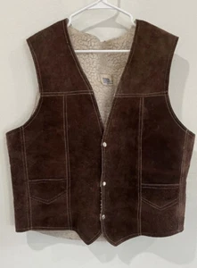 Vintage Brown Suede Vest 44 Large VTG 70s 80s Sherpa Lined Cowboy Large SnAps - Picture 1 of 5