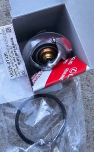 90916-03136 & 16325-0T030 OEM TOYOTA THERMOSTAT & GASKET 07-11 CAMRY - Picture 1 of 2