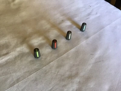 Soundcraft Spirit 8 Set (4 pc) of KNOBS (Original). - Image 1 of 3