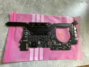 MacBook Pro 15" 2013-2014 i7 2,2ghz 16gb ram logic board - Bild 1 von 7