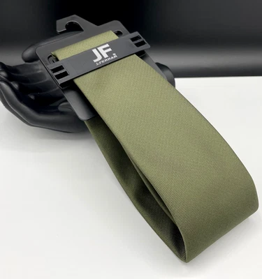 Corbata de cuello para hombre JF J. Ferrar ~ oliva quemado ~ estrecha ~ nueva precio de venta sugerido por el fabricante: $34. Foto 1 de 3