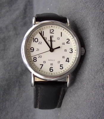 Men's TIMEX Military Watch w/ Backlight & New Battery - Works Great! - f016 - Image 1 of 4