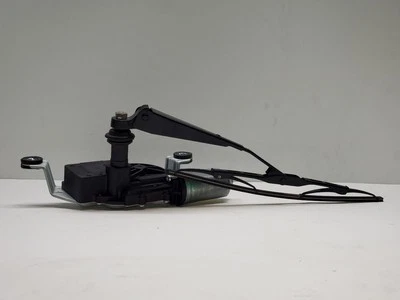 2015 Cadillac SRX Rear Window Wiper Motor with Arm OEM 15949229 - Image 1 of 4