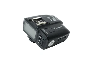 FP Flashpoint R2 TTL Transmitter for Canon TTL Flash Camera *GOOD* - Picture 1 of 11