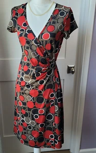 Gr. 6 Kleid mit mehrfarbigen kurzen Ärmeln V-Ausschnitt von Jonathan Martin - Bild 1 von 8