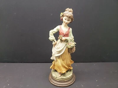Figura Guiseppe Armani Country Girl Capodimonte Italia 8 1/2" Foto 1 de 4