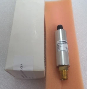 Sensortech CTU-8000 Series Submersible Pressure Transmitter, pn CTU8100GL7 - Picture 1 of 10