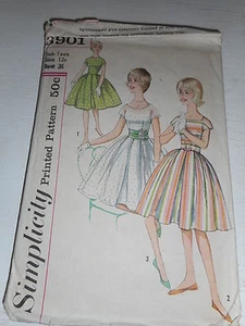Vintage 1960s Simplicity Size 12s bust 31 3901 dress cut pattern - Picture 1 of 2