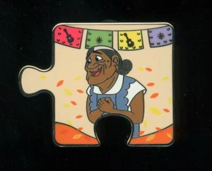Puzzle Figur Connection Mystery Coco Abuelita LE 900 Disney Pin 133500 - Bild 1 von 1