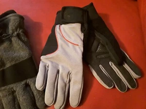 Handschuhe 2 Paar M/L - gebraucht - Bild 1 von 3