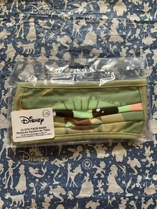 Disney YODA Cloth Face Mask Large NWT & SEALED - Picture 1 of 3