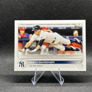 2022 Topps Series 1 - Brett Gardner #49 - Picture 1 of 2