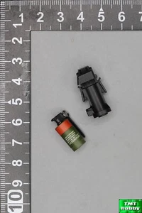 ES CBI 27005 Task Force 58 PO1 Brad - MK13 Flashbang im Maßstab 1:6 mit Holster - Bild 1 von 3