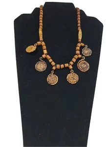 Collar africano hecho a mano. Regalo para ella. Regalo para mujer. Collar de fibra de plátano. - Imagen 1 de 3