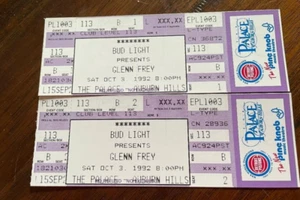 Glenn Frey (Eagles) Concert Tickets 1992 - Picture 1 of 2