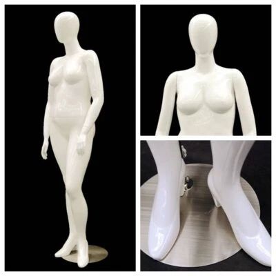 AMERICANDRESSFORMS Female Adult Plus Size Womens Glossy White Egg Head Mannequin Stylishly Posed