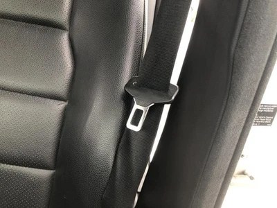 Mercedes Benz C250 2012-2014 sedán cinturón de seguridad retractor conductor delantero izquierdo 907411 Foto 1 de 4