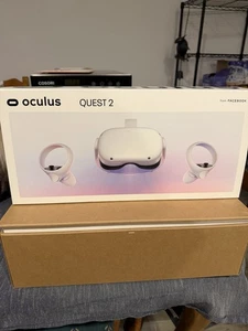 Oculus Meta Quest 2 All-in-One VR Headset with Controllers 256GB & Original Box - Picture 1 of 7