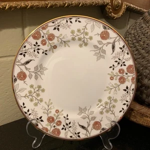 Piatto insalata o pranzo Wedgwood Pashmina 9" accento disegno floreale con etichetta incontaminato - Foto 1 di 10