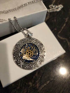 Unique Necklace - Picture 1 of 4