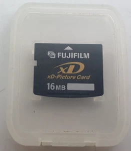 Genuine FujiFilm xD Picture Memory Card 16MB for Olympus Camera Toshiba - Picture 1 of 2