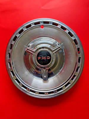 One 1967 Pontiac Spinner tapacubos 14" Bonneville Catalina Grand Prix buen usado Foto 1 de 4