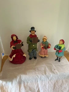 Vintage Clothtique Possible Dreams 1986 Carolers set famiglia 4 pezzi - Foto 1 di 6