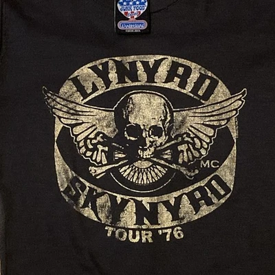 Camiseta vintage de la marca de comida chatarra Youth M Lynyrd Skynyrd '76 Tour Made In USA Foto 1 de 4
