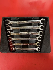 Juego de llaves de línea de tuerca acampanada Snap-on 6 piezas métricas 9-21 mm RXFMS  - Imagen 1 de 16