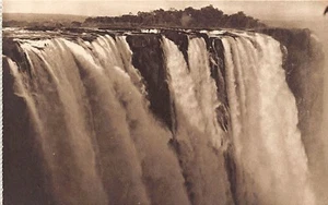 Zimbabwe - Victoria Falls - The main fall from Cataract Island - Publ. Percy M. - Picture 1 of 2