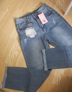 Women size 6 distressed straight leg raw hem medium blue wash ripped mom jeans - Picture 1 of 5