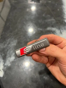 05 06 07 08 AUDI A6 S6 A3 S-LINE SLINE FRONT GRILLE EMBLEM LOGO BADGE SIGN - Bild 1 von 2