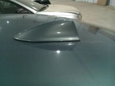 S40       2005 Antenna 389901 - Изображение 1 из 4