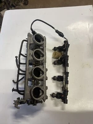 Корпус дроссельной заслонки 99-07 Suzuki Hayabusa с инжекторами  - Изображение 1 из 4