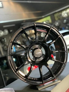 KIT CERCHI IN LEGA PEGEOUT/CITROEN DA 17 MAK XLR OMOLOGATI NAD ET 25 - Imagen 1 de 4