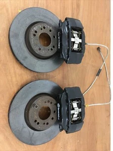 Brembo Front Brake Calipers For Nissan Skyline R33 GTR - Picture 1 of 11
