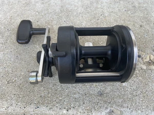 HARD TO FIND OKUMA CLASSIC PRO CL 302 C REEL - Picture 1 of 9