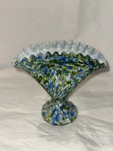 1960's Fenton Murrhina Aventurine Green Blue Ruffled Cased Art Glass Fan Vase 7" - Picture 1 of 9