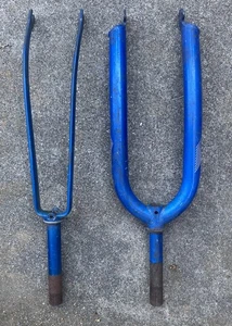 Vintage Schwinn Bicycle Forks Set Blue Steel Replacement Parts - Picture 1 of 3