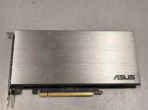 Asus Hyper M.2 X16 Karte - für Ersatzteile, nicht getestet - Bild 1 von 4