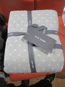 West Elm Grid dot blanket gray King platinum New w tag - Picture 1 of 2
