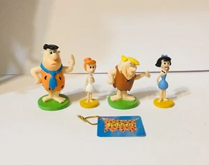 Fred e Wilma Flintstones Barney e Betty Rubble 4 Figure Resina NEW The Antenati - Foto 1 di 9