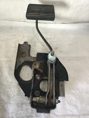 Cadillac Escalade 2007-2011 ESV pedal de freno OEM Foto 1 de 4